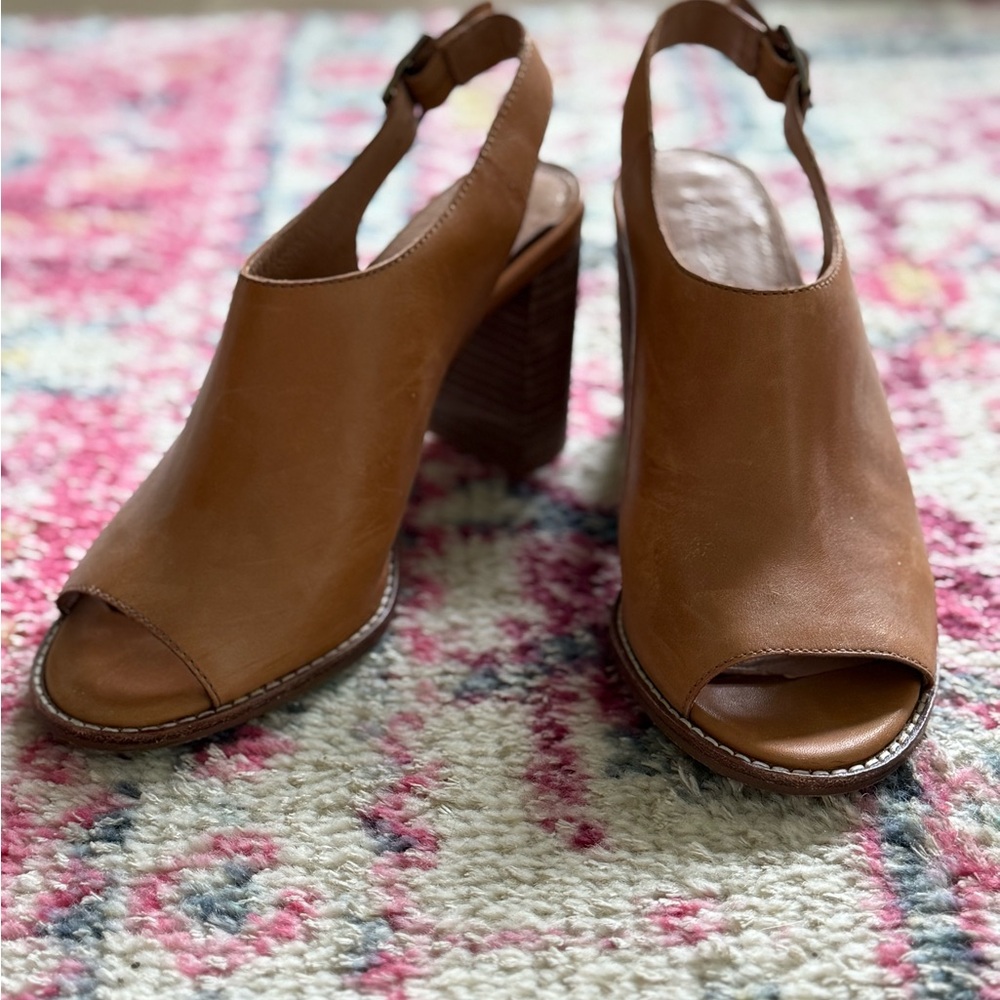 Madewell Tan Leather Slingback Heels
